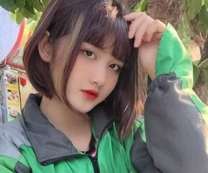 Nhan sắc thăng hạng của gái xinh 'xe ôm công nghệ' từng khiến dân tình chao đảo 2 năm trước