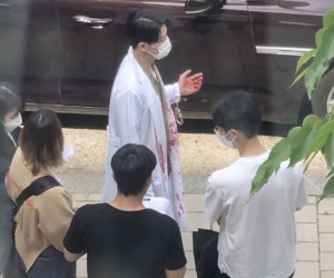 Cuộc chiến thượng lưu phần 3: Lộ cảnh Ju Dan Tae giả làm bác sĩ để vượt ngục, Oh Yoon Hee - Seo Jin đều được ra tù