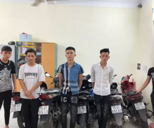 Tạm giữ 18 côn đồ dùng chai thủy tinh ném vào người đi đường