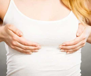 Không mặc áo ngực trong thời gian dài liệu có ảnh hưởng gì đến cơ thể hay không?