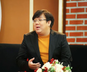 Bị nghi ngờ đăng status 'đá xéo' bà Phương Hằng nhưng lại xóa đi, diễn viên Gia Bảo lên tiếng làm rõ