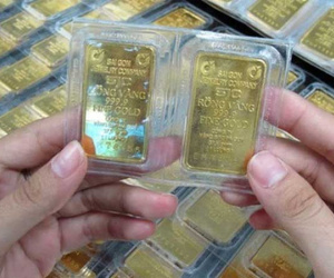 Giá vàng trong nước tiếp tục leo cao