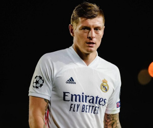 Toni Kroos mắc Covid-19, lỡ trận định đoạt ngôi vô địch La Liga của Real