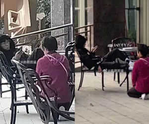 Mẹ quỳ 1 tiếng đồng hồ xin con trai đi học, 'quý tử' thản nhiên chụp ảnh khoe bạn bè, cư dân mạng: 'Chẳng đáng thương tí nào!'