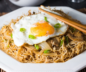 2 trẻ tử vong do ngộ độc sau khi ăn cỗ cưới: Chuyên gia cảnh báo mối nguy ngộ độc thực phẩm trong mùa hè