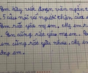 Bài văn tả mẹ như đang 'trả treo' với giáo viên: Chỉ vỏn vẹn 5 câu, cô giáo đọc xong mà tức anh ách