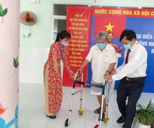 Những cử tri đặc biệt đi bầu đại biểu Quốc hội, HĐND các cấp