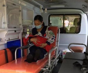 Hy hữu một phụ nữ sinh con trên đường nhập cảnh trái phép ở Cao Bằng
