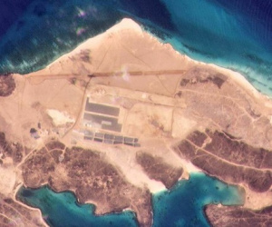 Căn cứ không quân bí ẩn trên đảo núi lửa ở Yemen