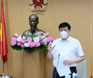 Bộ trưởng Bộ Y tế: Dồn tổng lực chi viện Bắc Giang chống dịch ở mức cao hơn Đà Nẵng