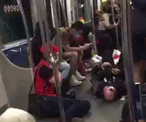 Hai đoàn tàu đâm nhau ở Malaysia, hàng trăm người bị thương