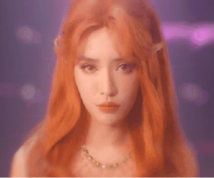 Sơn Tùng, Bích Phương cùng hé lộ ca khúc mới nhưng 'chìm nghỉm' vì dân tình bận xem bà Phương Hằng livestream