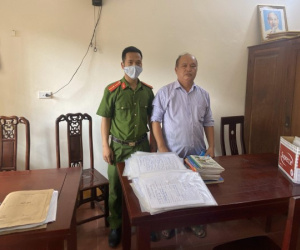 Bắt đối tượng cho vay lãi 'cắt cổ' dân nghèo