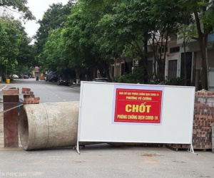 TP Bắc Ninh xếp gạch, bê tông, dàn hàng ô tô, lập hơn 100 chốt kiểm soát dịch Covid-19