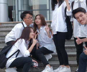 Bộ GD&ĐT: Giữ nguyên lịch thi tốt nghiệp THPT, giảm độ khó so với đề minh họa