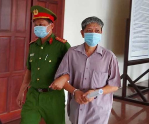 Giết mẹ vì tờ di chúc, U70 lĩnh 20 năm tù