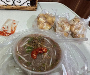 Chia sẻ điều ước khi đặt cháo lòng, cô gái nhận cái kết cực bất ngờ còn cư dân mạng thì thi nhau trầm trồ