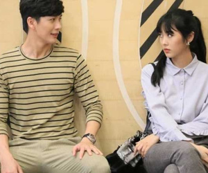 Sinh nhật vợ chồng tặng hẳn xe hơi sang trọng, nhưng vừa trao khóa vào tay cô thì nhận được 1 câu trả lời không ngờ