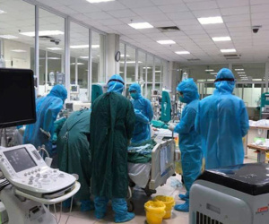 Hai bệnh nhân COVID-19 trẻ tuổi vượt qua cơn nguy kịch một cách thần kỳ