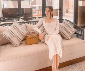 Từng vào chụp ảnh rồi bị mời ra, 5 năm sau nữ đại gia 'quất' luôn căn biệt thự 200 tỷ to nhì khu phố