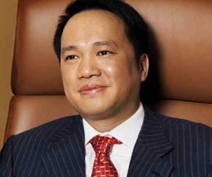 Tiền nhiều chưa từng có, ngày hiếm thấy của tỷ phú USD Việt Nam