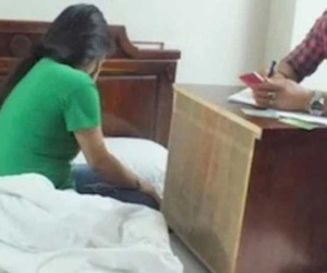 Bắt quả tang 2 thanh niên 9x mua dâm chung 1 'gái bán hoa' trong nhà nghỉ