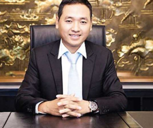 Thôi chức chủ tịch '0 đồng', CEO trẻ mạnh tay thương vụ nghìn tỷ