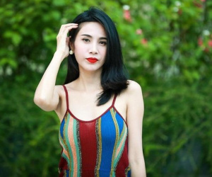 Rộ bằng chứng nghi ngờ Thủy Tiên thẳng tay block 1 khán giả sau khi chuyển hoàn 50 triệu đồng tiền cứu trợ miền Trung?