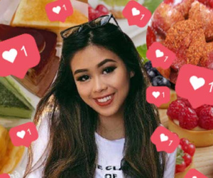 Tiên Nguyễn khoe đồ ăn vặt 'sương sương', netizen ganh tị ăn thế vẫn xinh lạ ghê!