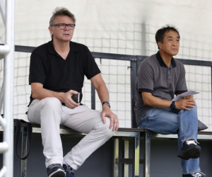 HLV Philippe Troussier ngừng dẫn dắt U19 Việt Nam, quay trở về Pháp