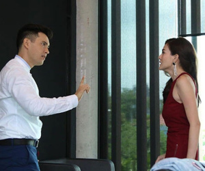 Đêm muộn thấy vợ bước xuống từ xe ô tô của một người đàn ông, anh chồng liền vung tay tát cháy má rồi ly hôn, song chỉ 1 năm sau đã phải nghẹn ngào xin tha thứ