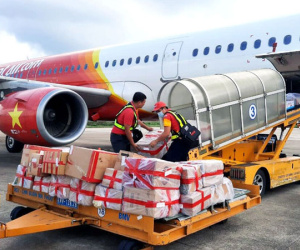 Hàng không giữa khủng hoảng, có một cửa sáng kiếm lãi lớn