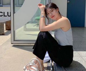 Gái Hàn chuyên diện quần đen đơn giản nhưng luôn đạt điểm 10 sành điệu nhờ loạt cách mix 'cao tay'