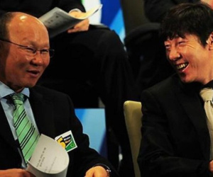 Shin Tae-yong: 'Xem thì xem, ông Park không bắt bài tôi được'