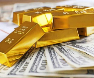Giá USD giảm kỷ lục, vàng giảm nhẹ