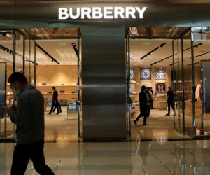 Ý: Bắt chủ cơ sở người Trung Quốc gia công hàng Burberry bóc lột lao động
