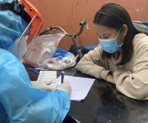 TP.HCM: Người đàn ông ở quận 12 rủ 5 người đến nhà ăn nhậu, sau đó tất cả đều mắc COVID-19