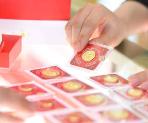 Giá vàng hôm nay 13/6: Lên áp sát đỉnh, đua nhau chốt lời