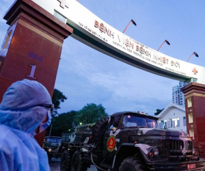 Qua truy vết, Bệnh viện Bệnh Nhiệt đới TPHCM phát hiện 60 ca nhiễm sau khi một nhân viên dương tính SARS-CoV-2