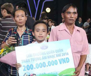 Bố ruột Hồ Văn Cường khi rời quê: Làm việc cho Phi Nhung, nhận lương tháng 10 triệu đồng