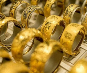 Giá vàng hôm nay 15/6: Biến động mạnh trước thời điểm quan trọng