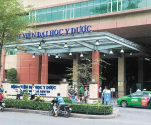 TPHCM: Nhân viên Bệnh viện Đại học Y Dược dương tính SARS-CoV-2
