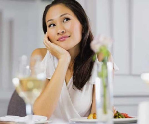 Đưa 10 triệu/tháng nhưng mẹ chồng vẫn cho ăn đạm bạc, sau 2 ngày tôi về ngoại trở lại, nhìn mâm cơm bà chuẩn bị mà phải kinh ngạc