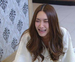 Sau phút 'đê mê' với bạn trai cũ, nửa đêm về nhà tôi quỳ sụp nhìn cảnh tượng dưới chăn