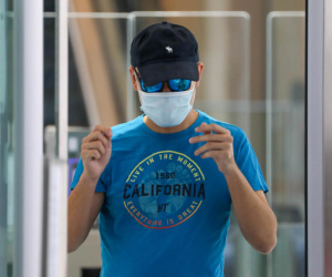 Ngoại tình với shipper kém gần 20 tuổi, người phụ nữ lừa tiền chiếm đoạn tài sản của bố mẹ nhân tình trẻ