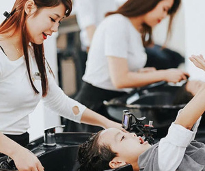 Thu thuế 7% với may đo, giặt là, massage, karaoke, cắt tóc, gội đầu... bằng cách nào?