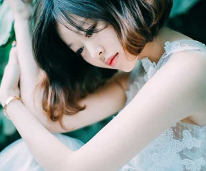 Ly thân 4 tháng thì chồng tới làm lành, tôi còn yêu anh nhưng cứ nghĩ đến cái đêm với bạn của chồng là bủn rủn sợ hãi