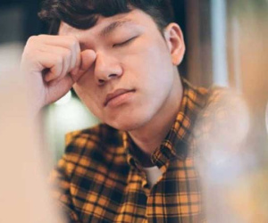 Đưa vợ sắp cưới đi mua sắm, nhìn cô ấy ngẩn ngơ ngắm đồ sơ sinh mà tôi khổ tâm, song chẳng dám nói ra bí mật khủng khiếp kia