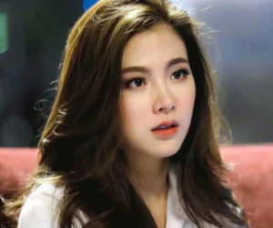 Nhặt được chiếc cúc áo sơ mi trong phòng bạn thân, tôi bàng hoàng phát hiện sự thật đằng sau vẻ ngoan hiền của cô ấy