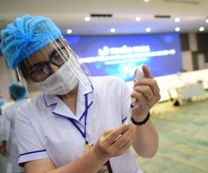 Video: Hình ảnh đầu tiên chiến dịch tiêm chủng lớn nhất lịch sử ở TP. HCM